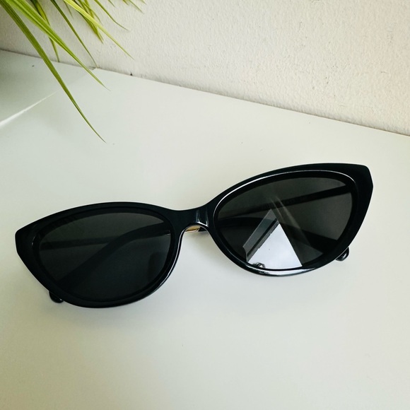 Michael Kors | Cat Eye Sunglasses - Picture 14 of 16